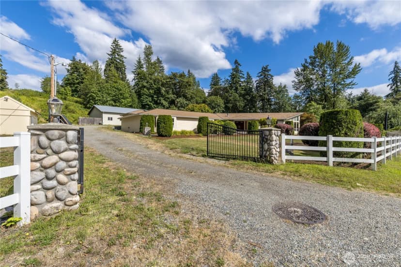 Property photo for 29606 148th Avenue Se, Kent photo 2