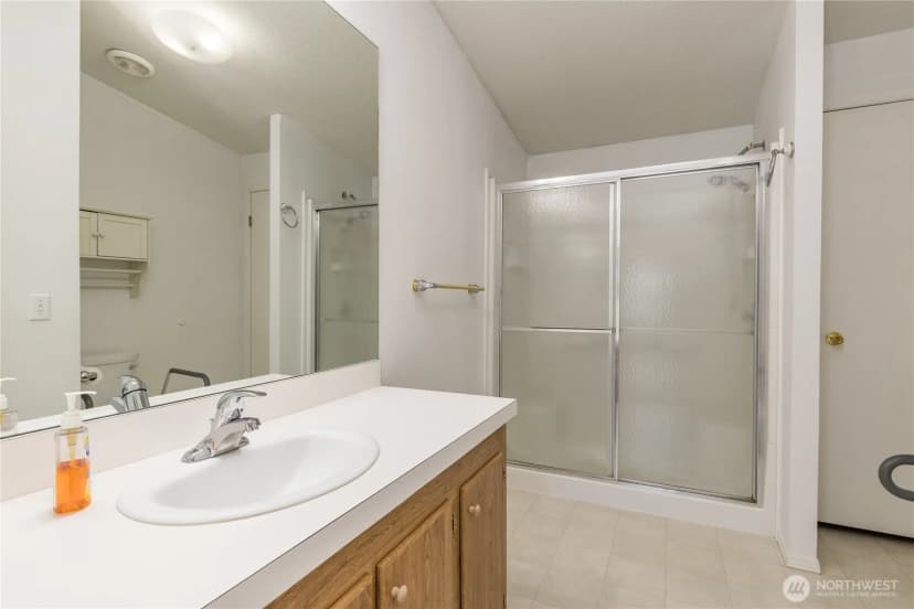 Property photo for 29606 148th Avenue Se, Kent photo 37