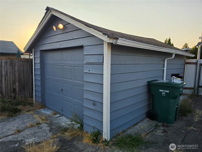 Property photo for 225 14th Street Se, Auburn photo 28
