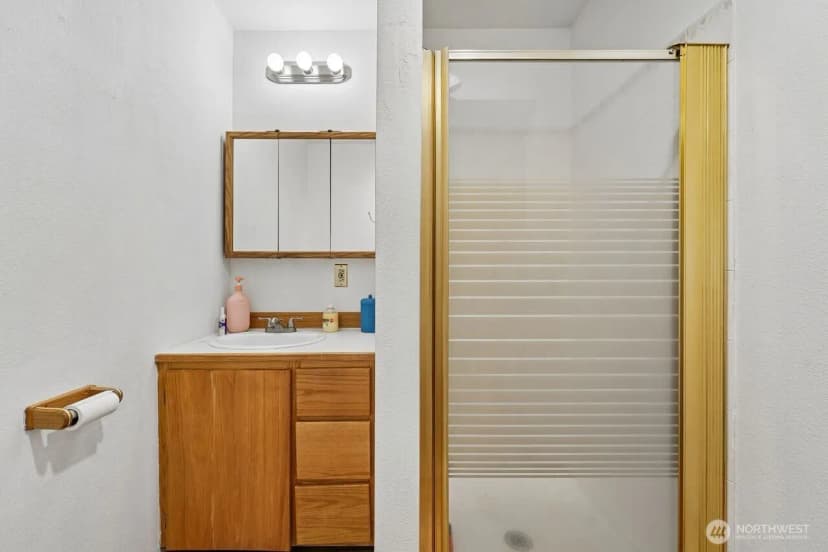 Property photo for 3105 347th Street S, Roy photo 15