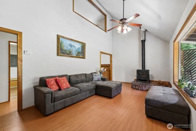 Property photo for 3105 347th Street S, Roy photo 4