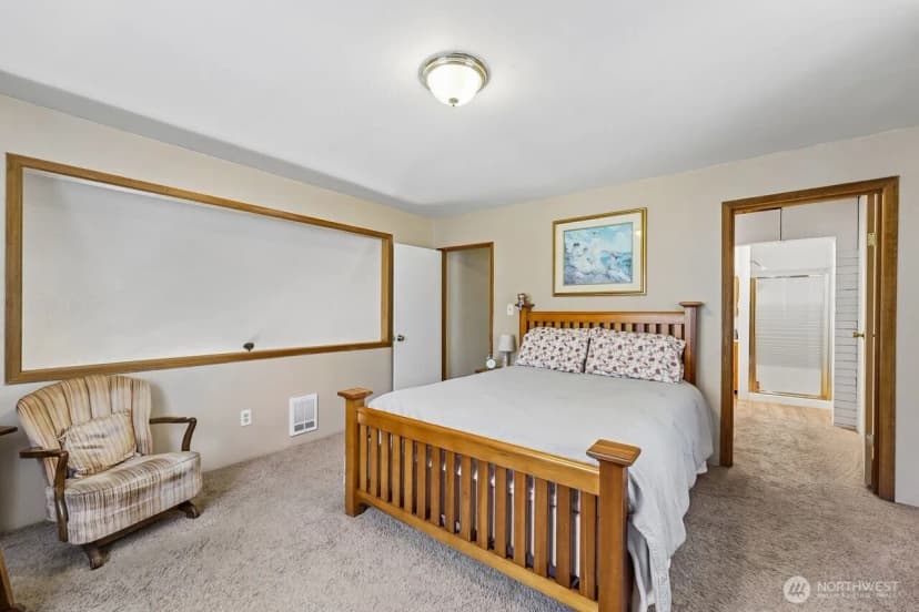 Property photo for 3105 347th Street S, Roy photo 12