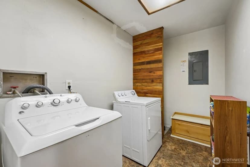 Property photo for 3105 347th Street S, Roy photo 25