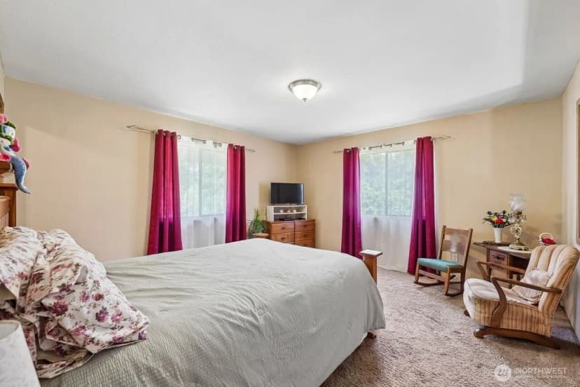 Property photo for 3105 347th Street S, Roy photo 10