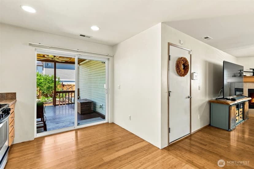 Property photo for 3086 Walker Road, Dupont photo 8