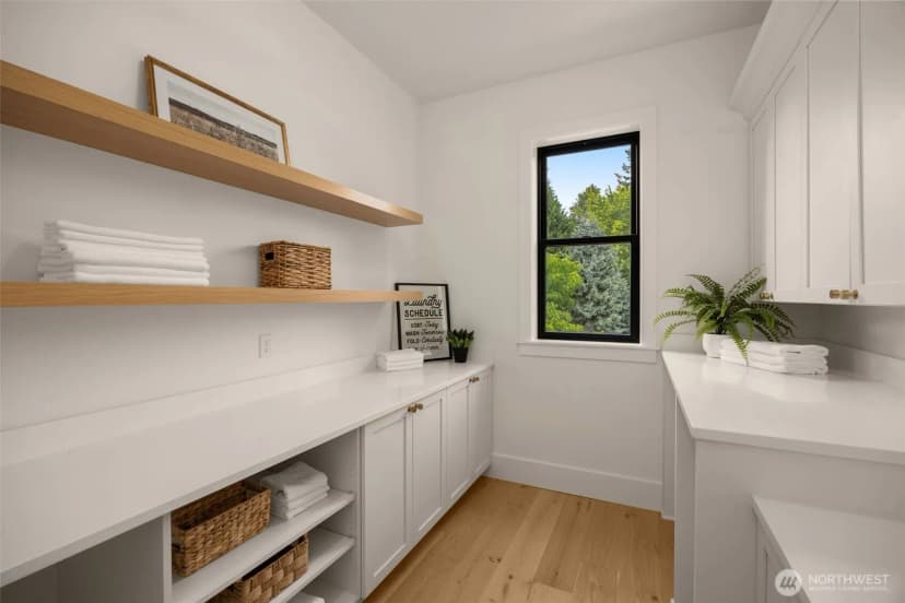 Property photo for 4214 145th Avenue Se, Bellevue photo 18