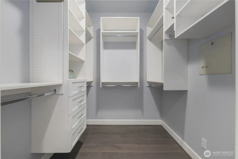 Property photo for 7549 Se 29th Street #103, Mercer Island photo 20