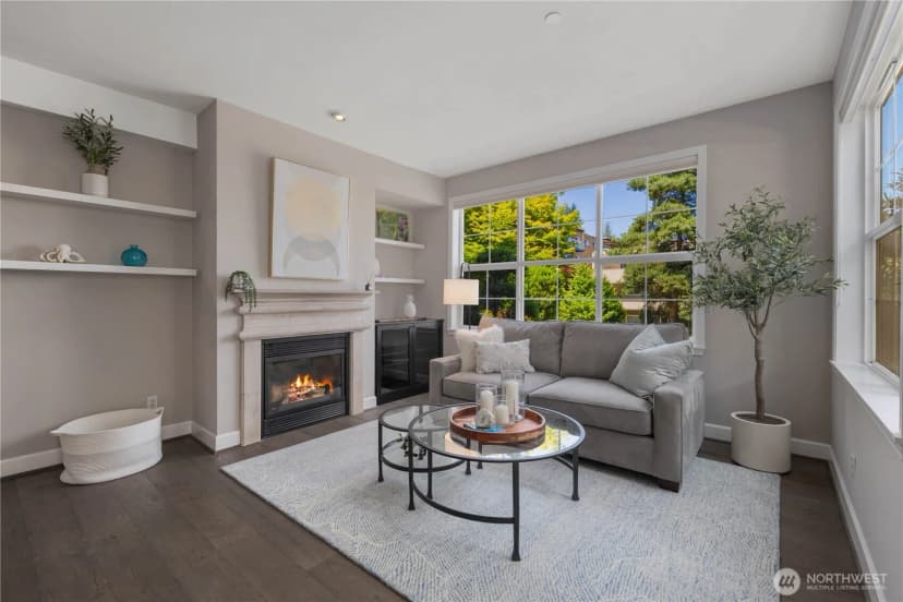 Property photo for 7549 Se 29th Street #103, Mercer Island photo 8