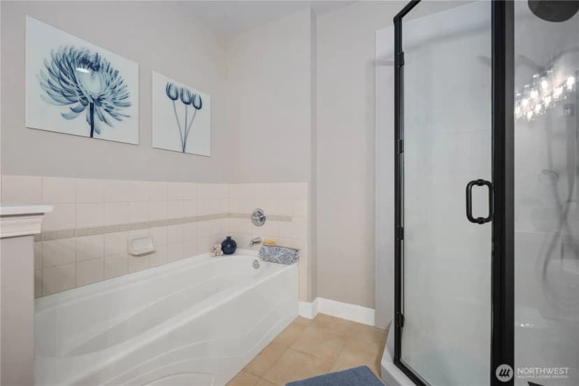 Property photo for 7549 Se 29th Street #103, Mercer Island photo 24