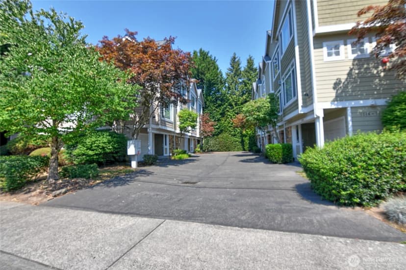 Property photo for 7214 Ne 182nd Street #3, Kenmore photo 21