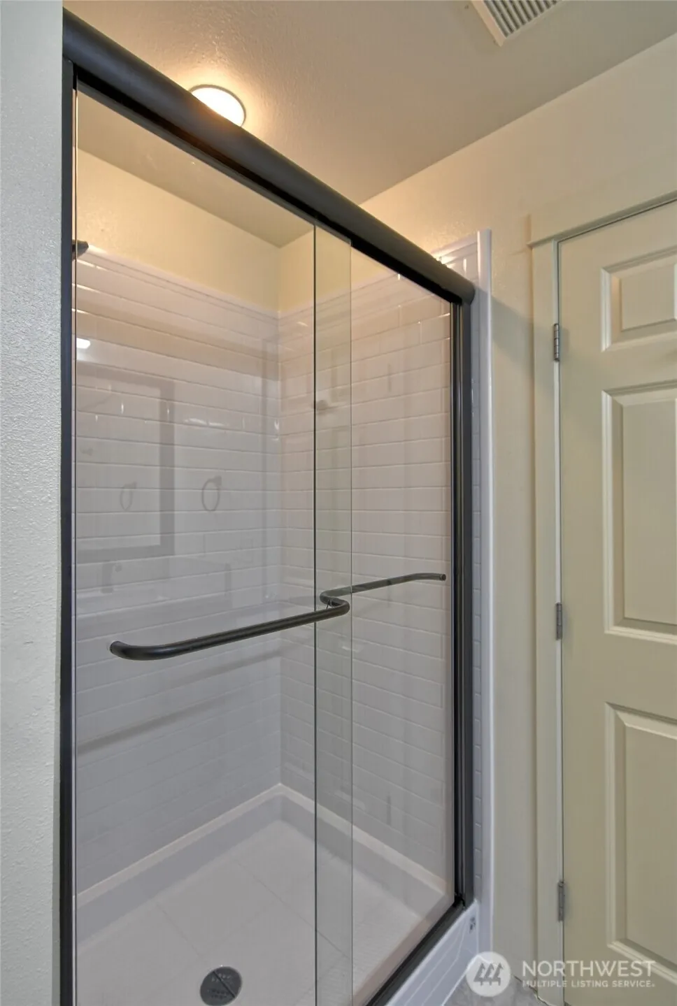 Property photo for 7214 Ne 182nd Street #3, Kenmore photo 18