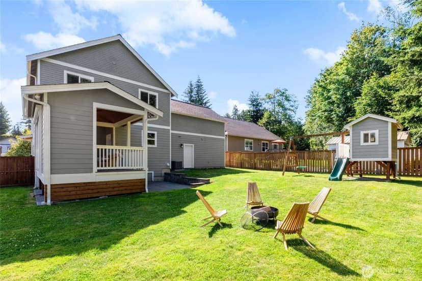 Property photo for 4372 Lakeview Court, Bellingham photo 33