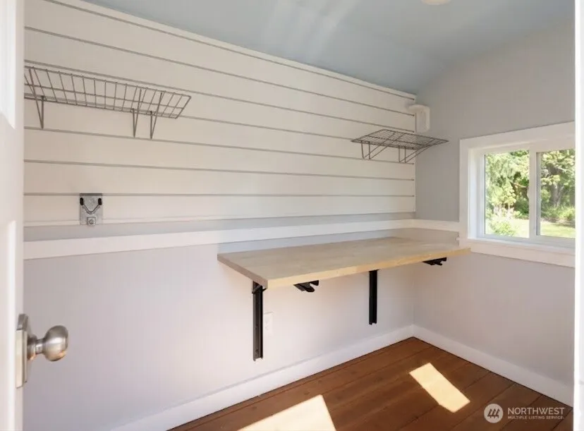 Property photo for 4372 Lakeview Court, Bellingham photo 28