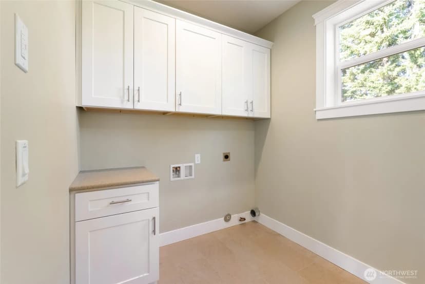 Property photo for 4372 Lakeview Court, Bellingham photo 24