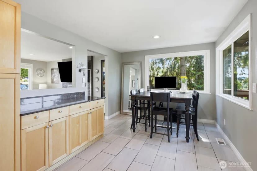 Property photo for 13305 115th Avenue Ne, Kirkland photo 10