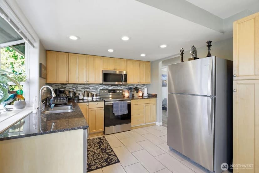 Property photo for 13305 115th Avenue Ne, Kirkland photo 7