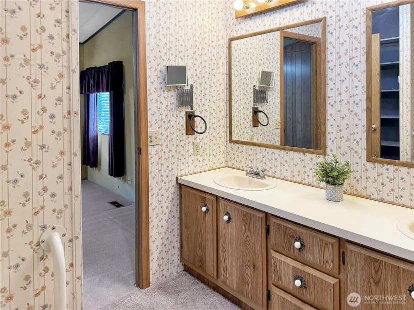Property photo for 2500 S 370th Street #222, Federal Way photo 30