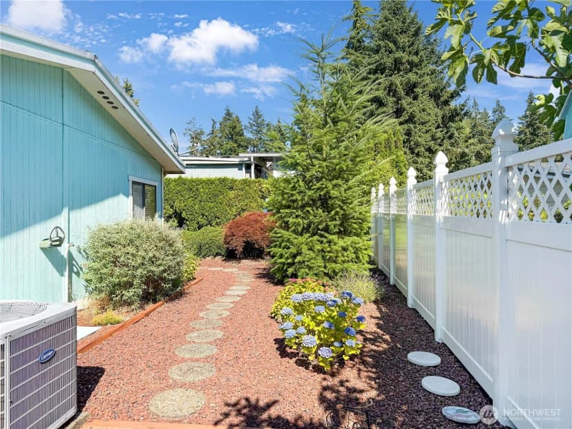 Property photo for 2500 S 370th Street #222, Federal Way photo 8
