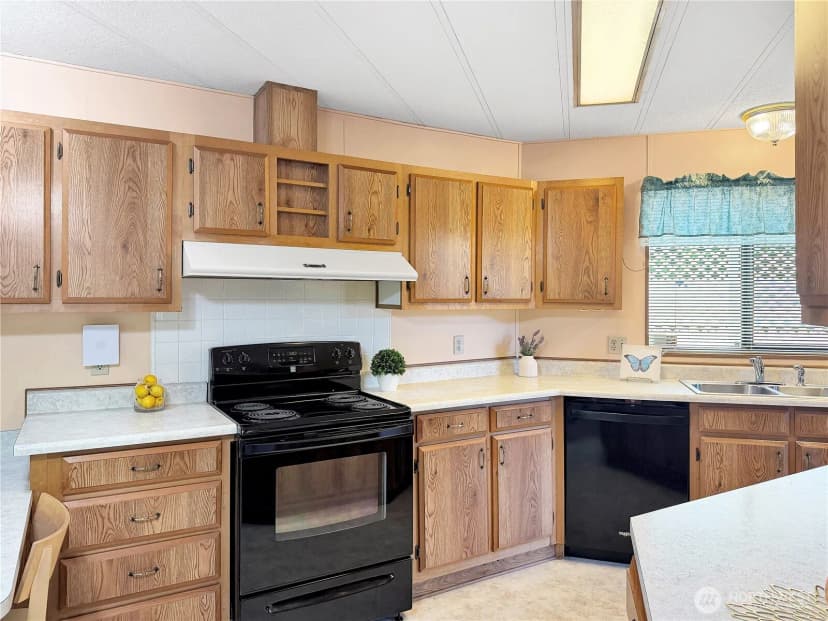 Property photo for 2500 S 370th Street #222, Federal Way photo 21