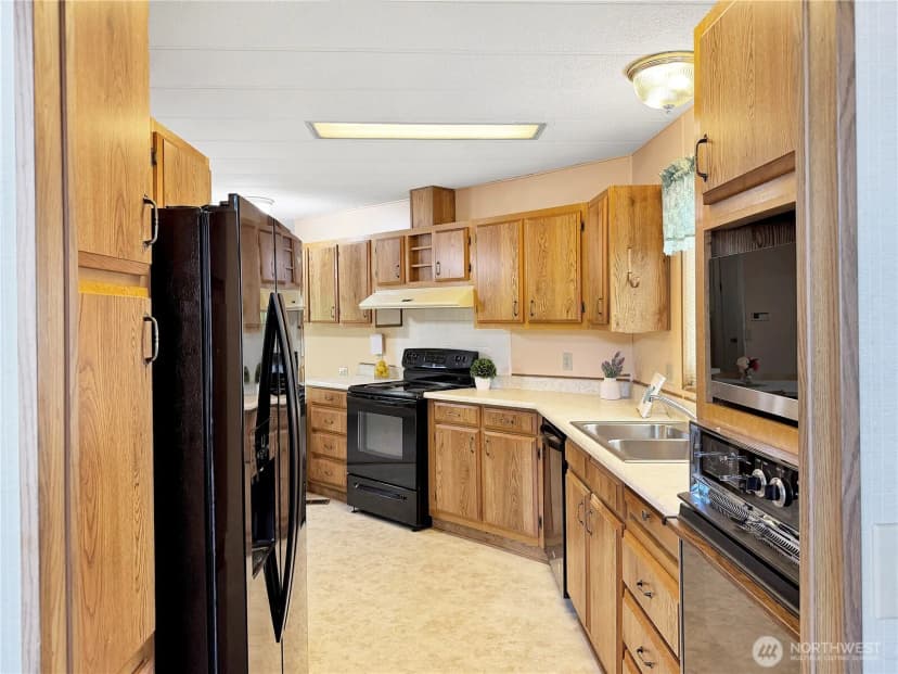 Property photo for 2500 S 370th Street #222, Federal Way photo 22