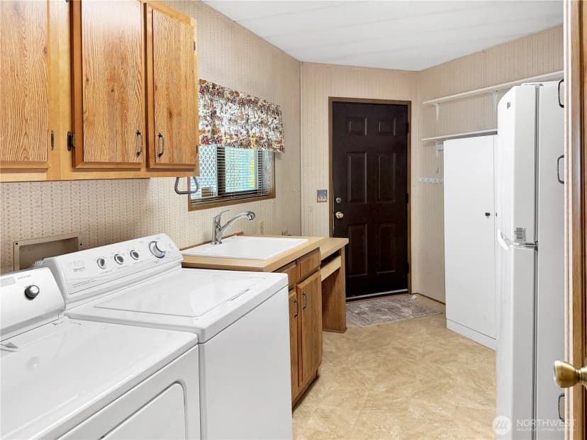 Property photo for 2500 S 370th Street #222, Federal Way photo 34