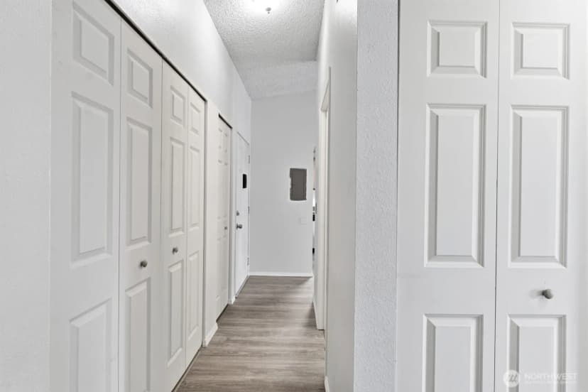 Property photo for 4002 S 158th Street, Tukwila photo 11