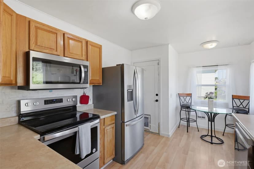 Property photo for 1812 23rd Street, Everett photo 13