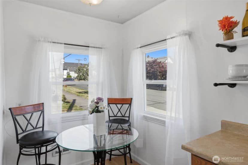 Property photo for 1812 23rd Street, Everett photo 15