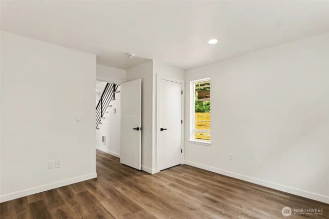 Property photo for 7776 Highland Park Way Sw #a, Seattle photo 5