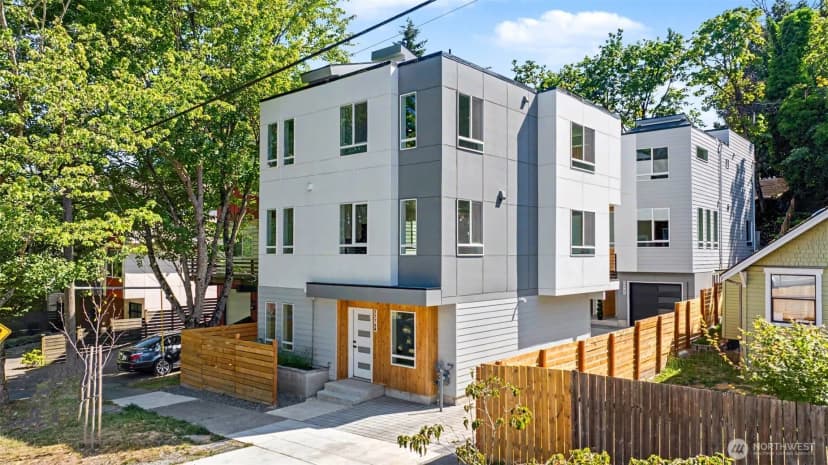 Property photo for 7776 Highland Park Way Sw #a, Seattle