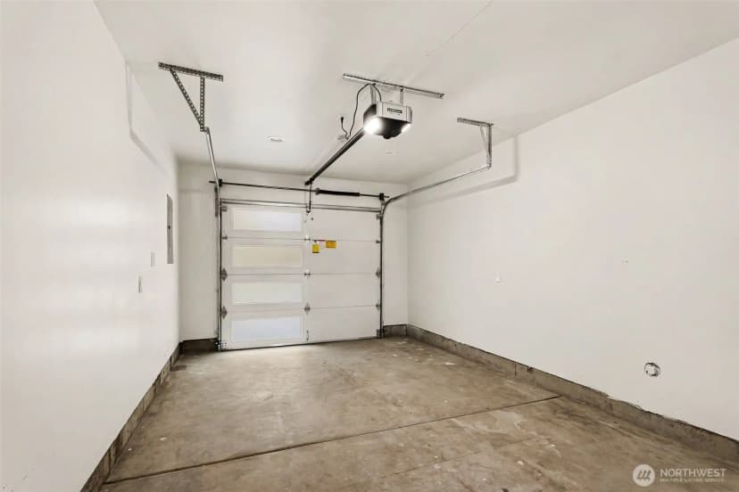 Property photo for 7776 Highland Park Way Sw #a, Seattle photo 20