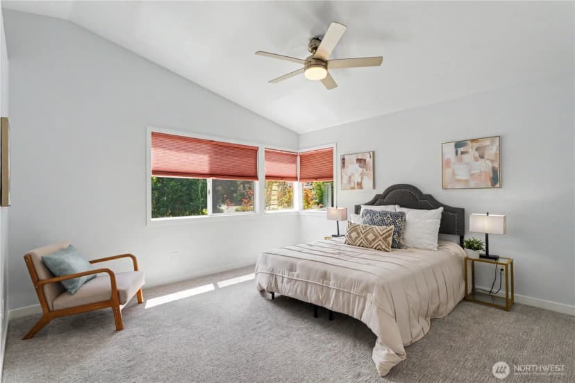 Property photo for 24305 Se 42nd Place, Sammamish photo 16