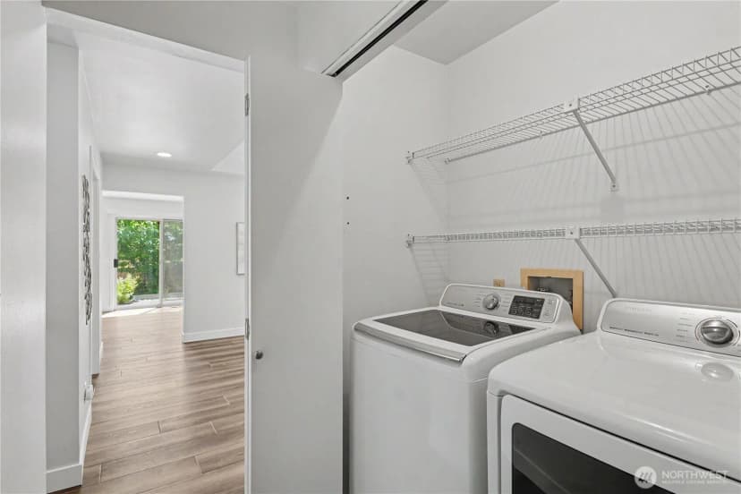 Property photo for 24305 Se 42nd Place, Sammamish photo 25