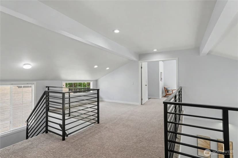Property photo for 24305 Se 42nd Place, Sammamish photo 15