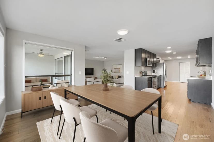 Property photo for 3100 W Commodore Way #305, Seattle photo 16