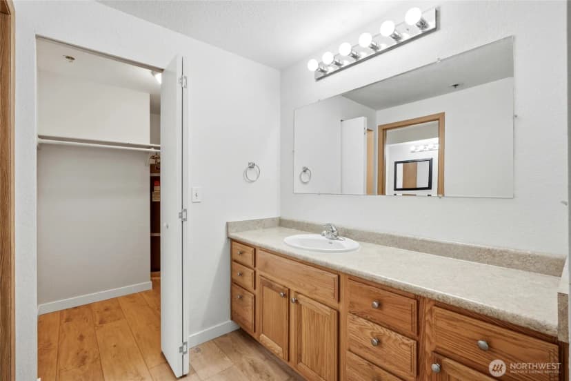Property photo for 25131 98th Place S #b205, Kent photo 13