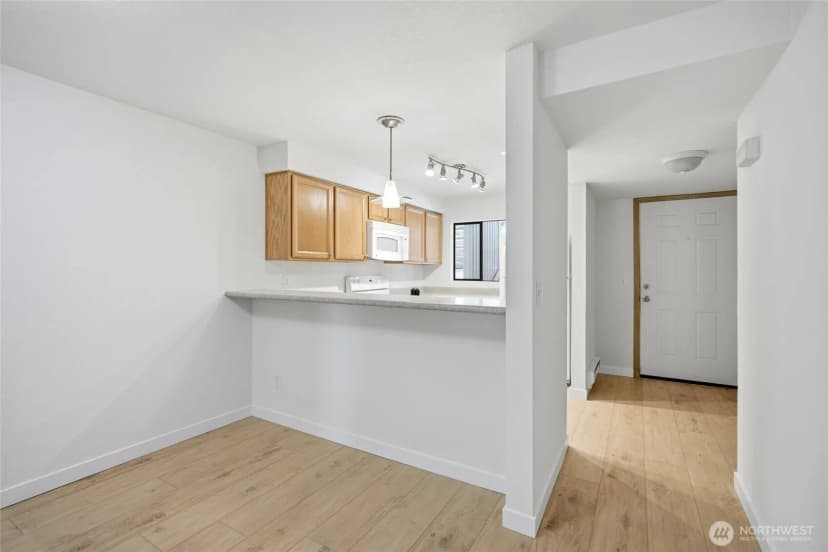 Property photo for 25131 98th Place S #b205, Kent photo 7
