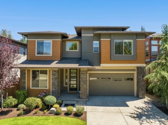 Property photo for 4020 235th Place Se, Sammamish photo 2