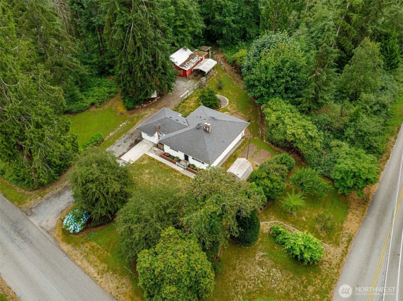 Property photo for 9910 52nd Street Se, Snohomish photo 2