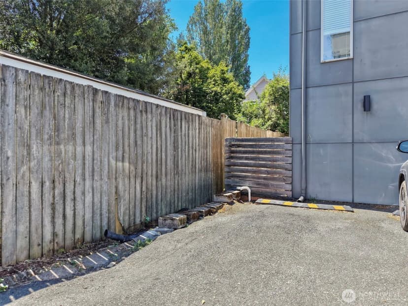 Property photo for 310 21st Avenue #a, Seattle photo 34