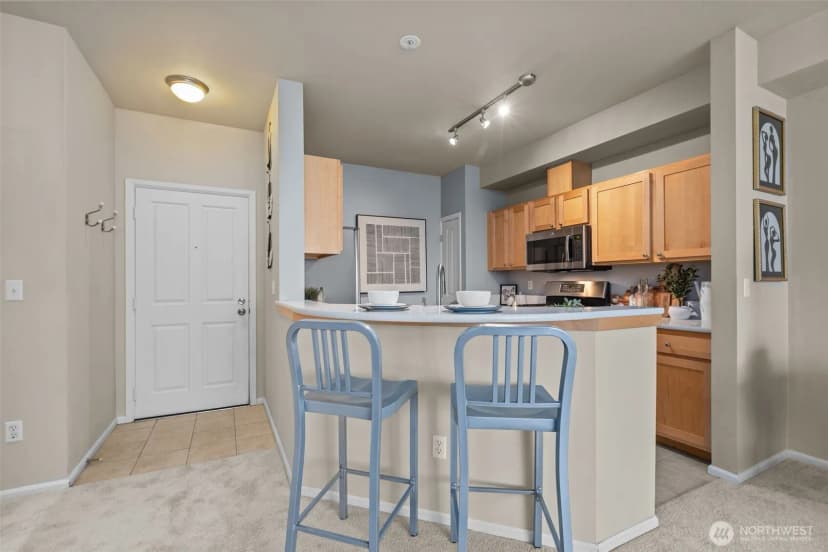 Property photo for 560 225th Lane Ne #b202, Sammamish photo 8