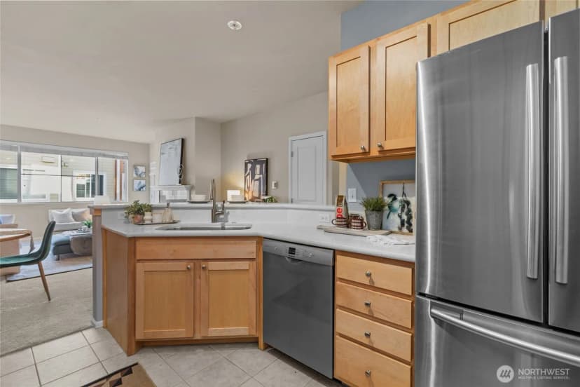Property photo for 560 225th Lane Ne #b202, Sammamish photo 13