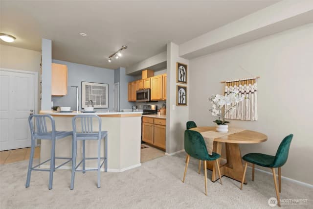 Property photo for 560 225th Lane Ne #b202, Sammamish photo 5