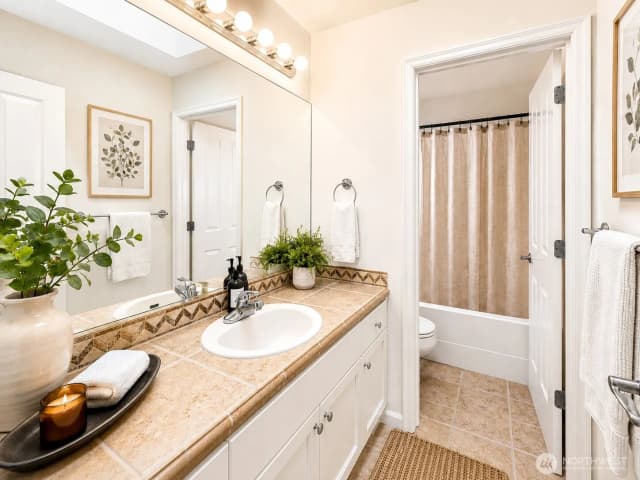 Property photo for 16442 Se 166th Terrace, Renton photo 5