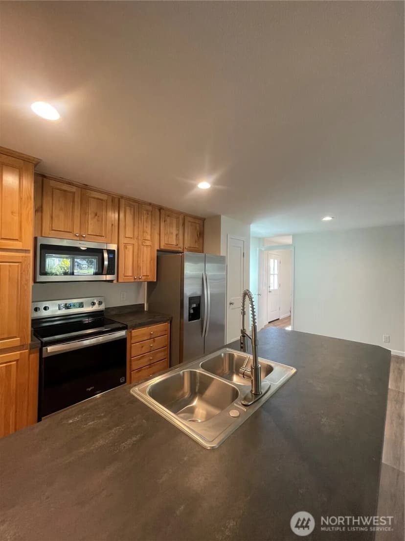 Property photo for 1603 Park Avenue, Raymond photo 8