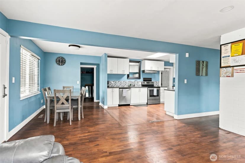 Property photo for 243 E 61st Street, Tacoma photo 5