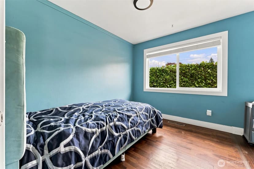 Property photo for 243 E 61st Street, Tacoma photo 11