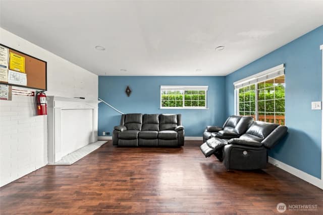 Property photo for 243 E 61st Street, Tacoma photo 3