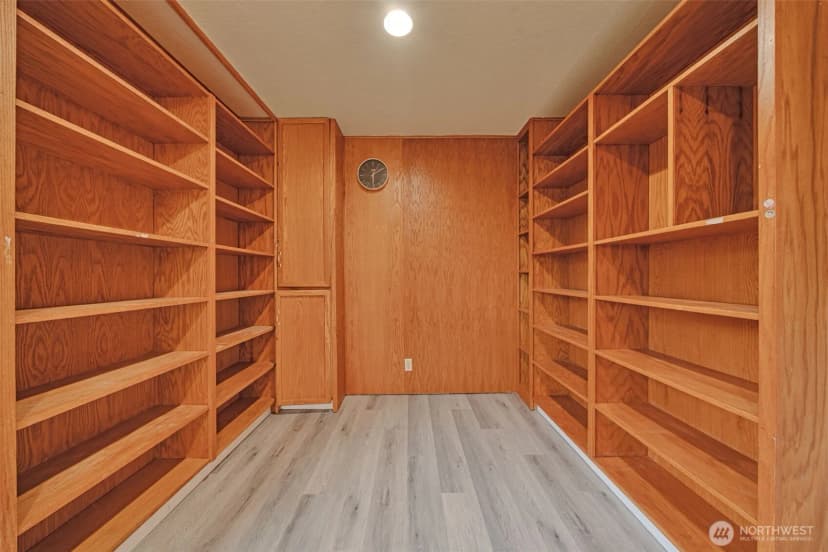 Property photo for 3811 S 239th Street, Kent photo 19
