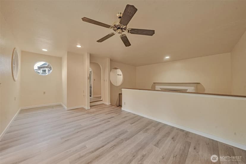 Property photo for 3811 S 239th Street, Kent photo 18